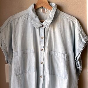 DIZZY GAL Lightweight Tie Front Cotton Button Down Shirt